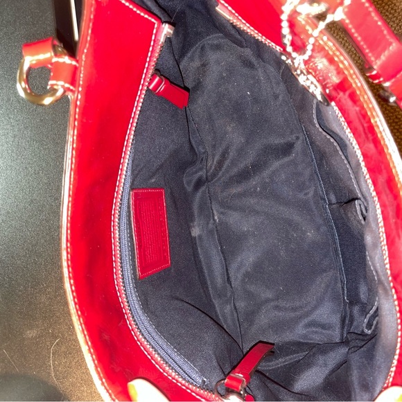 Coach purse, red patent leather, GORGEOUS - Picture 6 of 6